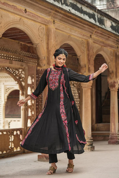 Black Chanderi Silk Kashmiri Embroidery Anarkali Suit SetBlack Chanderi Silk Kashmiri Embroidery Anarkali Suit Set