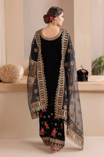 Black Embroidered Patiala Salwar Suit at PinkPhulkari CaliforniaBlack Embroidered Patiala Salwar Suit at PinkPhulkari California