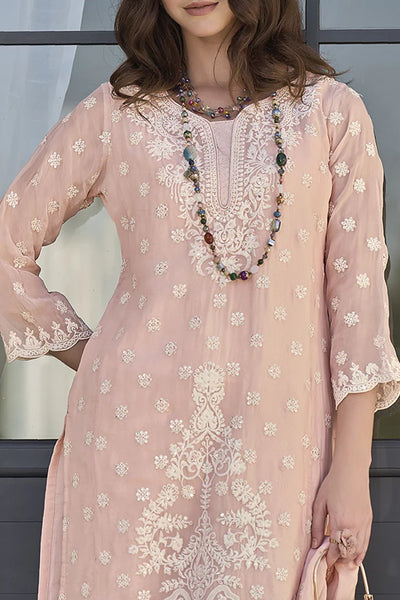 Buy Peach Pink Embroidered Organza Pant Style Suit at PinkPhulkari Buy Peach Pink Embroidered Organza Pant Style Suit at PinkPhulkari 