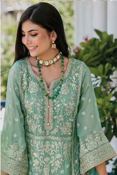 Buy Green Embroidery Organza Pant Style Suit at PinkPhulkari CaliforniaBuy Green Embroidery Organza Pant Style Suit at PinkPhulkari California