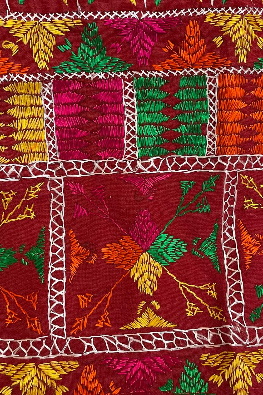 Phulkari Rug Buy Old Design Wedding Khaddar Bagh Phulkari Online | PinkPhulkari ...