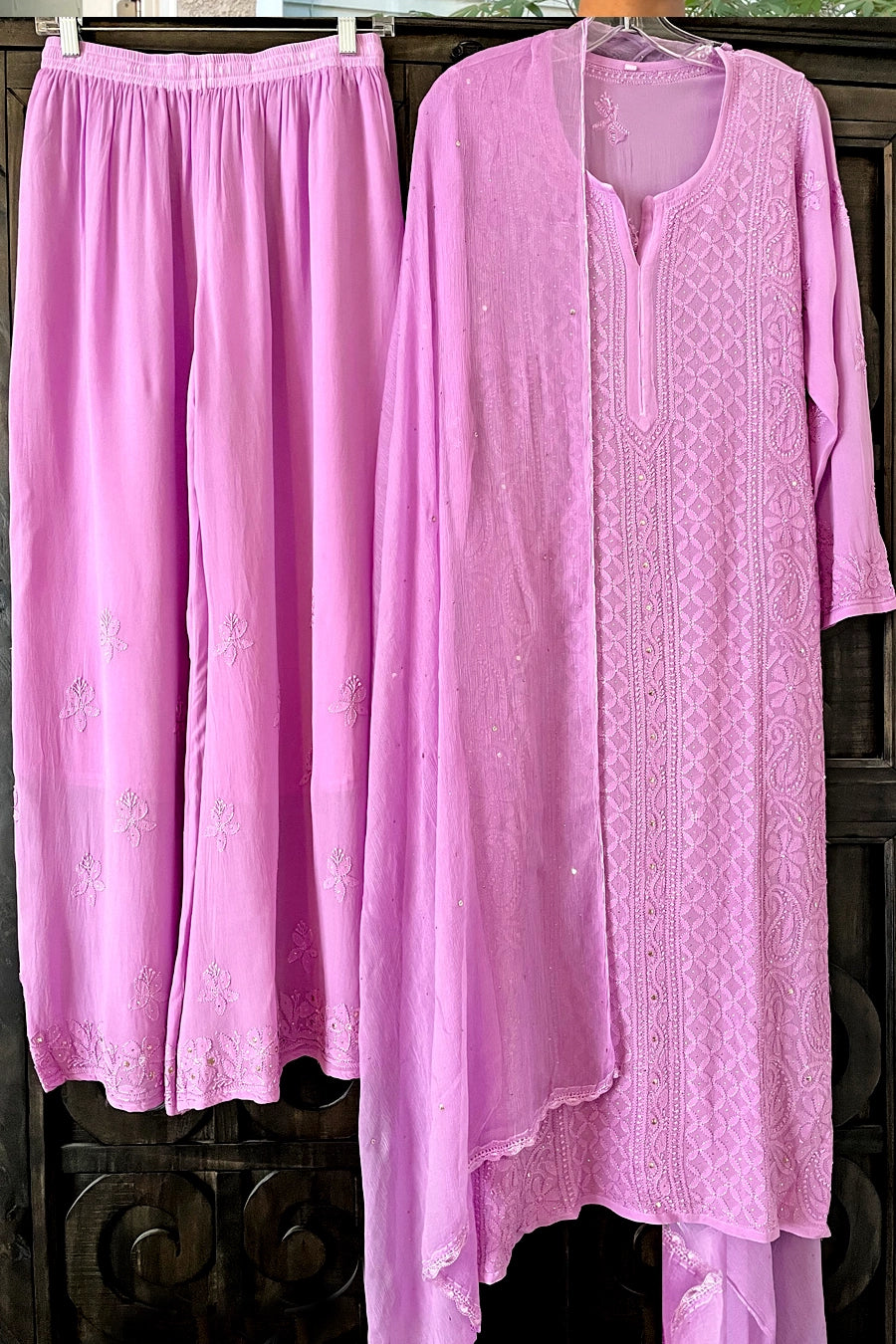 Buy Lavender Lucknowi Chikankari Suit at PinkPhulkari California
