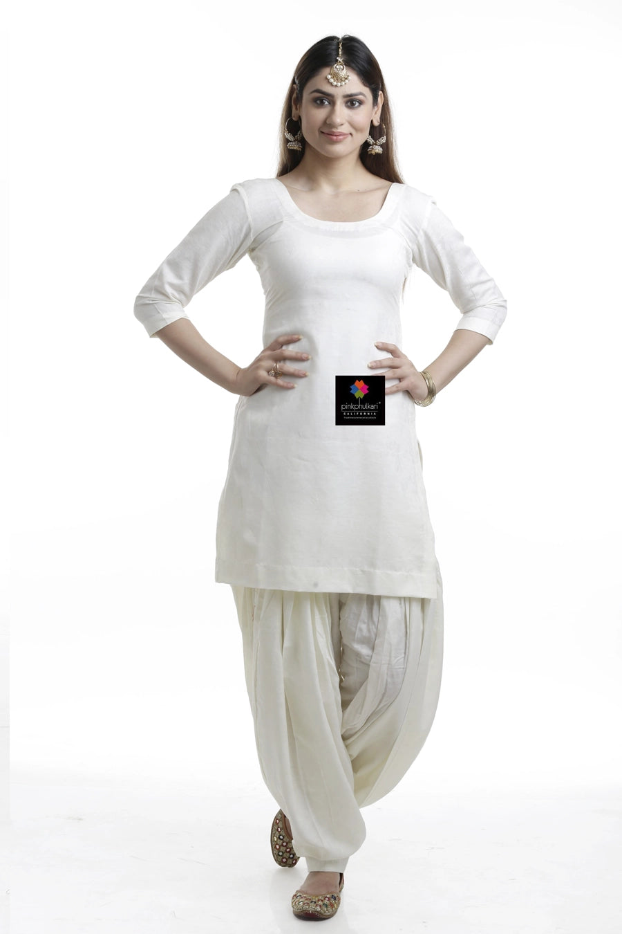 White salwar sales suit for ladies