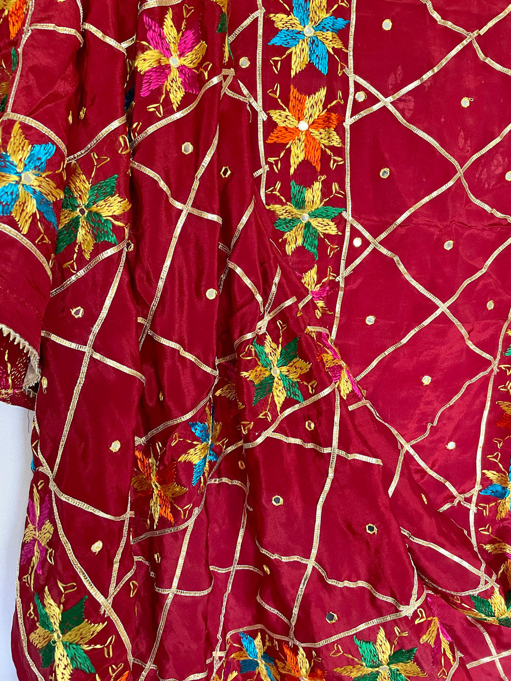 Women's Maroon Chinon Silk Gotta Patti Hand Embroidered Phulkari Dupatta